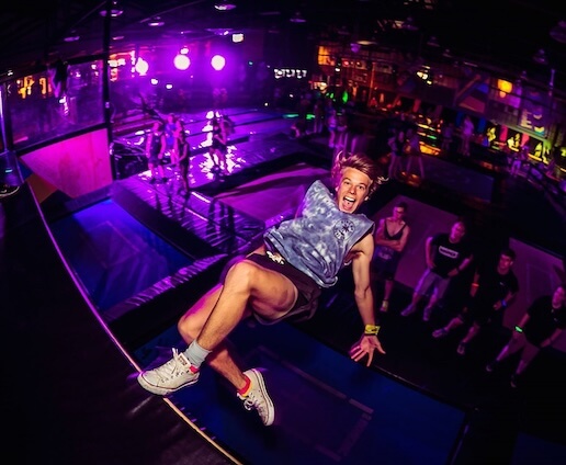 About BOUNCE